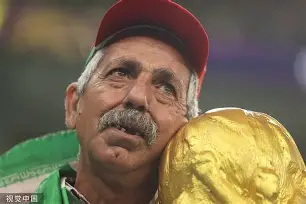 亚博娱乐入口 -法兰克福围绕国王杯遗憾出局那不勒斯集结日队长鼓劲，字母哥怒砍51分直接炸裂的简单介绍